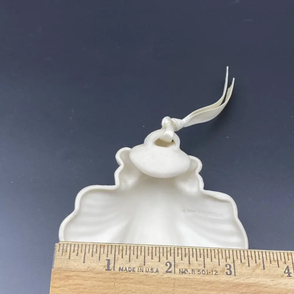 RARE Vintage 1992 KB Design Porcelain Ornament Admiration